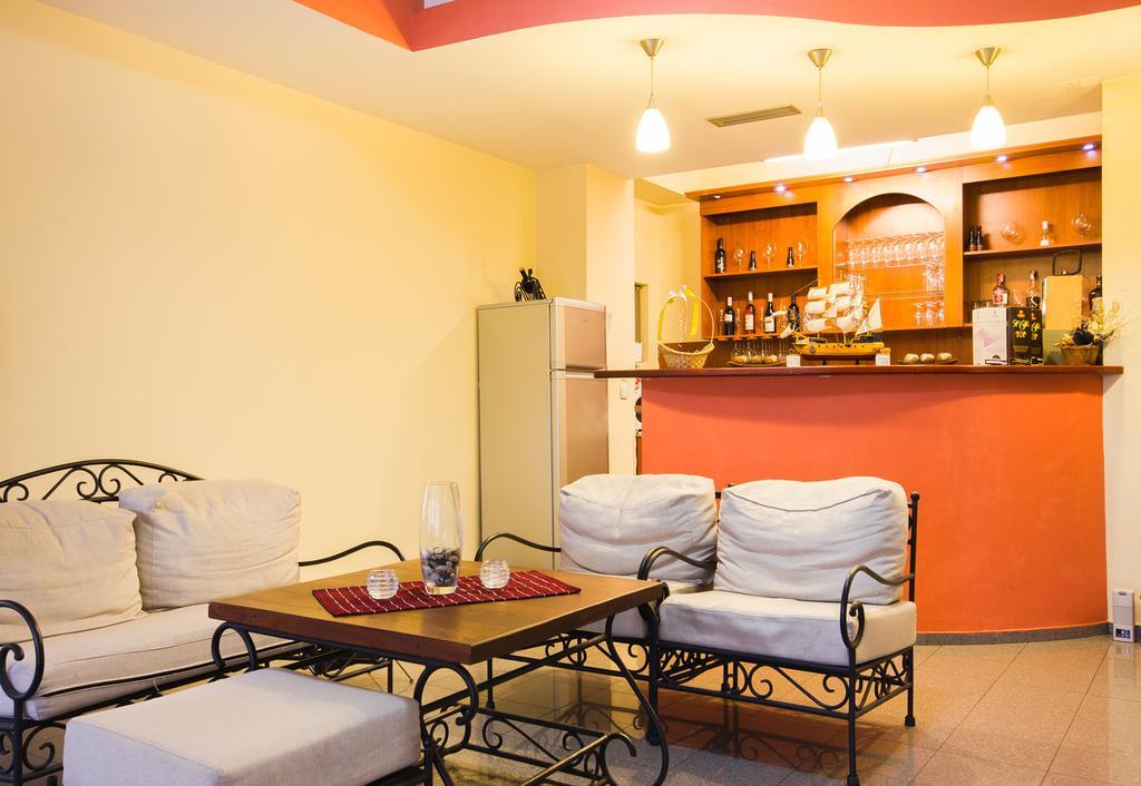 Hotel Residence Inn Skopje Luaran gambar