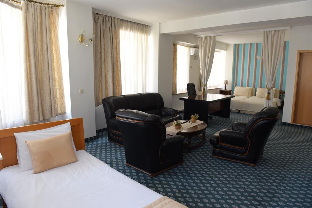 Hotel Residence Inn Skopje Luaran gambar