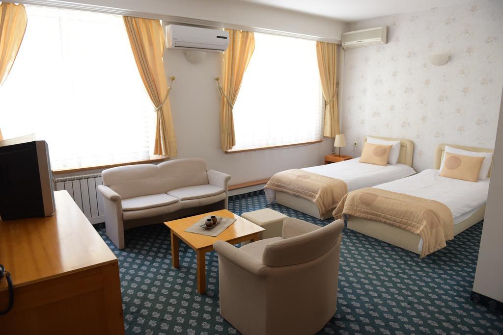 Hotel Residence Inn Skopje Luaran gambar