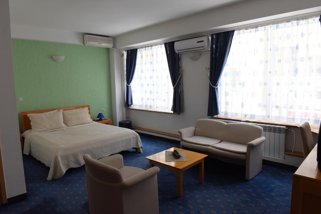 Hotel Residence Inn Skopje Luaran gambar